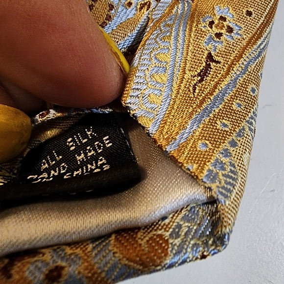 STEVE HARVEY COLLECTION All Silk Paisley Print Tie NWT - Picture 5 of 12